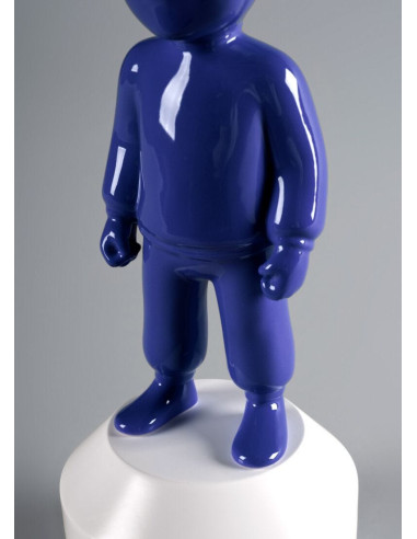 The indigo blue Guest Sculpture. Small model
