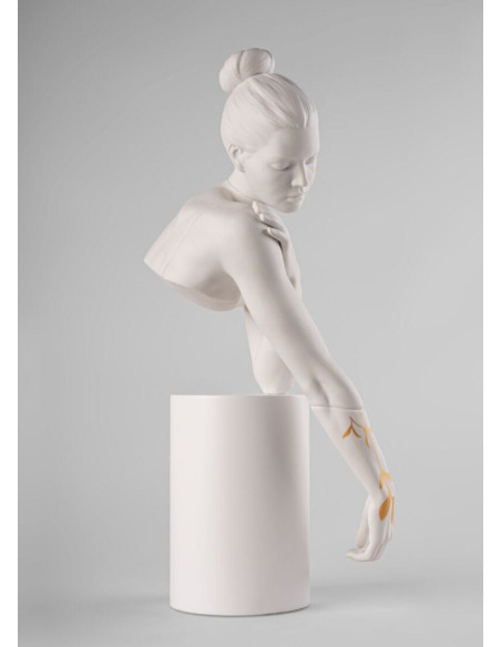 Lladró Reflections of Nature - Her Sculpture. White-gold