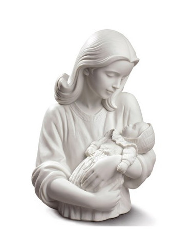 Nao Mother Statue