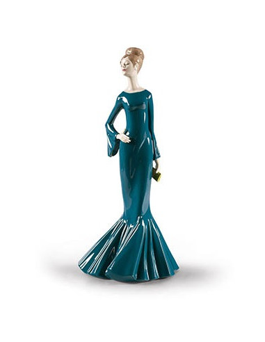 Nao Gala Party statue