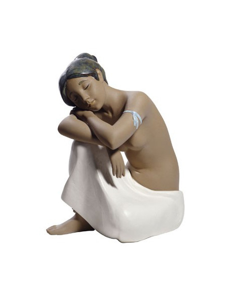 Nao Quiet moment statue