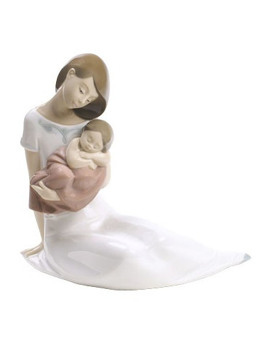 Nao Light of my days statue