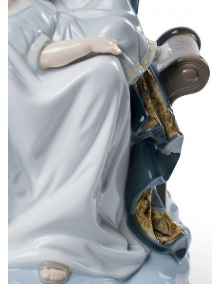 Lladró Our Lady of Divine Providence Figurine