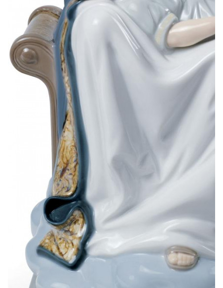 Lladró Our Lady of Divine Providence Figurine