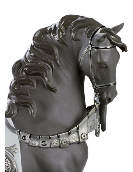 Lladró A Regal Steed Horse Sculpture. Silver Lustre