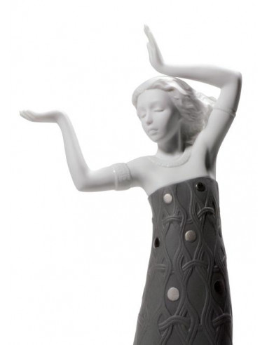 Lladró Arethusa Statue