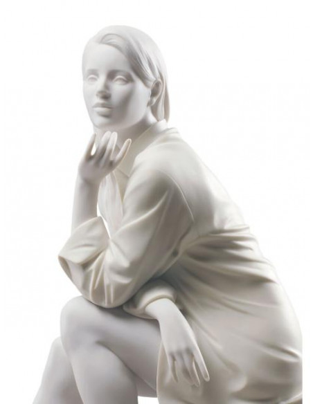 Lladró Statua Donna Un momento di Tranquillità