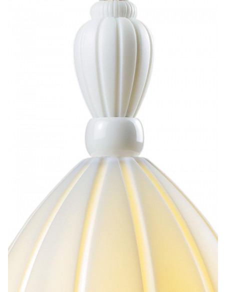 Lladró Mademoiselle Daniela Table Lamp (CE)