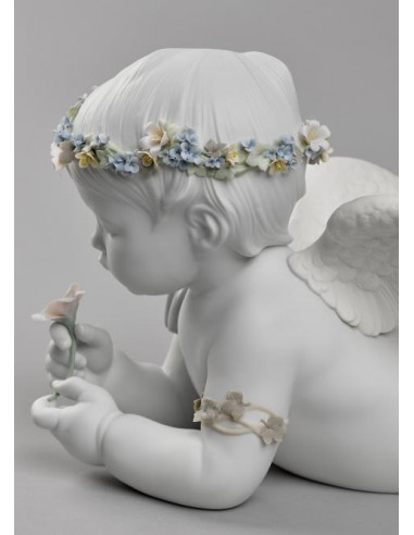 Lladró My Loving Angel Figurine