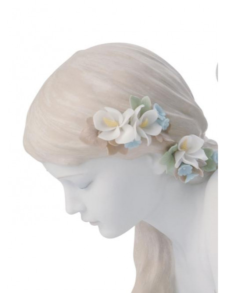 Lladró Precious Angel Figurine