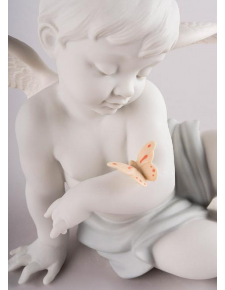 Lladró Angelical moments statue