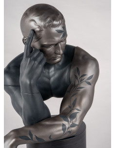 Lladró Reflections of Nature - Him Sculpture 2