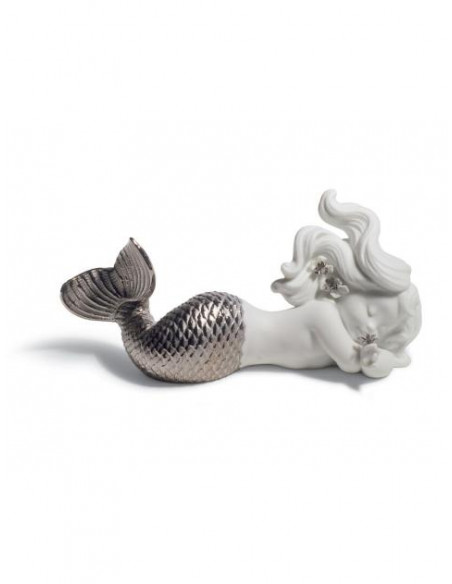 Lladró Mermaid Dreaming of the Sea statue. Silver luster