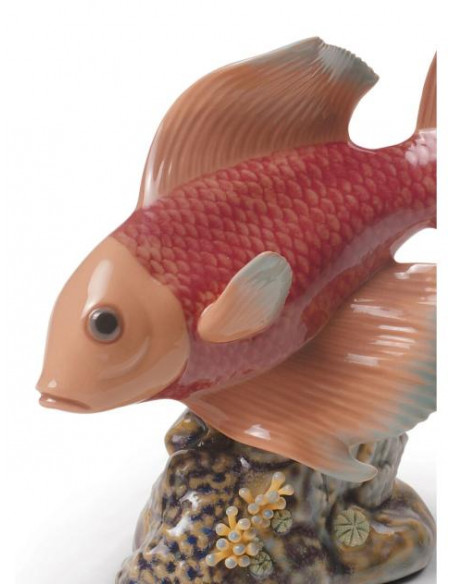 Lladró Fish Calm under the waters statue